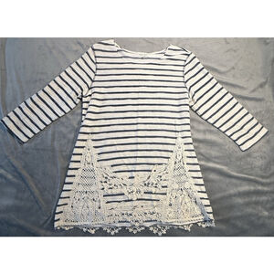 Indigo Soul Woman's Blue and White Stripes Crochet at the Bottom Size M